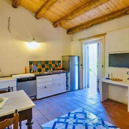 Country house Agricontura Capri Leone