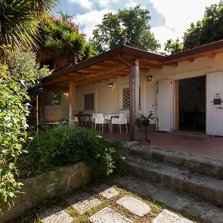 Country house Agricontura Capri Leone