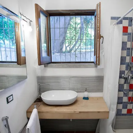 Agricontura Capri Leone